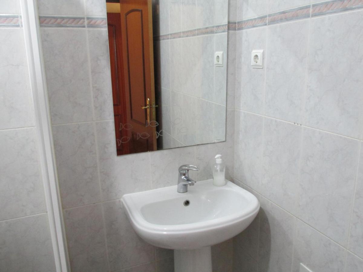 Homestay Marialva Park Seixal  Luaran gambar