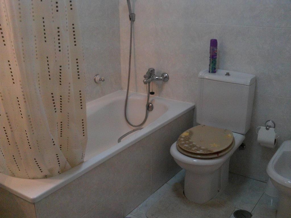 Homestay Marialva Park Seixal  Luaran gambar
